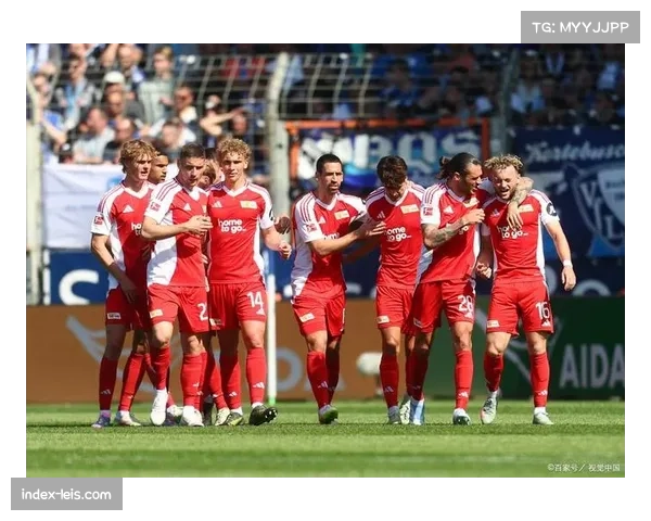 云达不莱梅公布对阵拜仁海报,主题为“永不放弃” 云达不莱梅公布对阵拜仁海报,主题为“永不放弃”