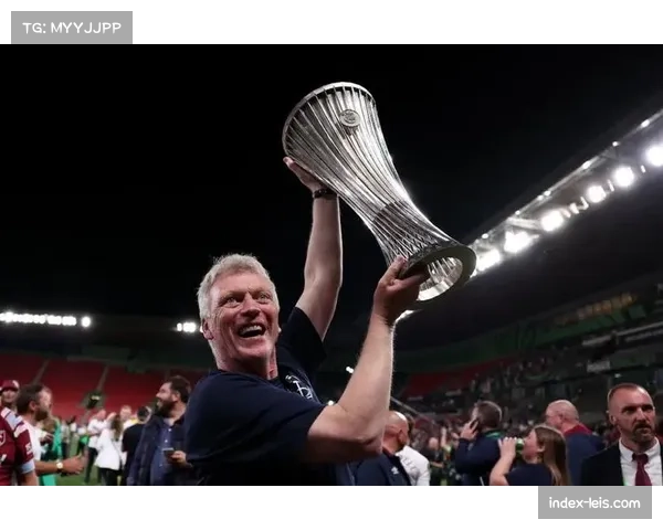 西汉姆联宣布莫耶斯赛季末离任，感谢其六年执教贡献